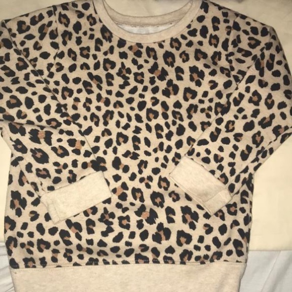 Leopard sweatshirt